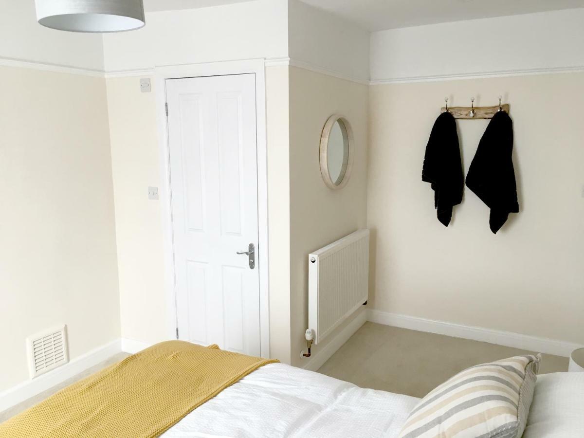 1 Ashford Road Guesthouse 红山 外观 照片