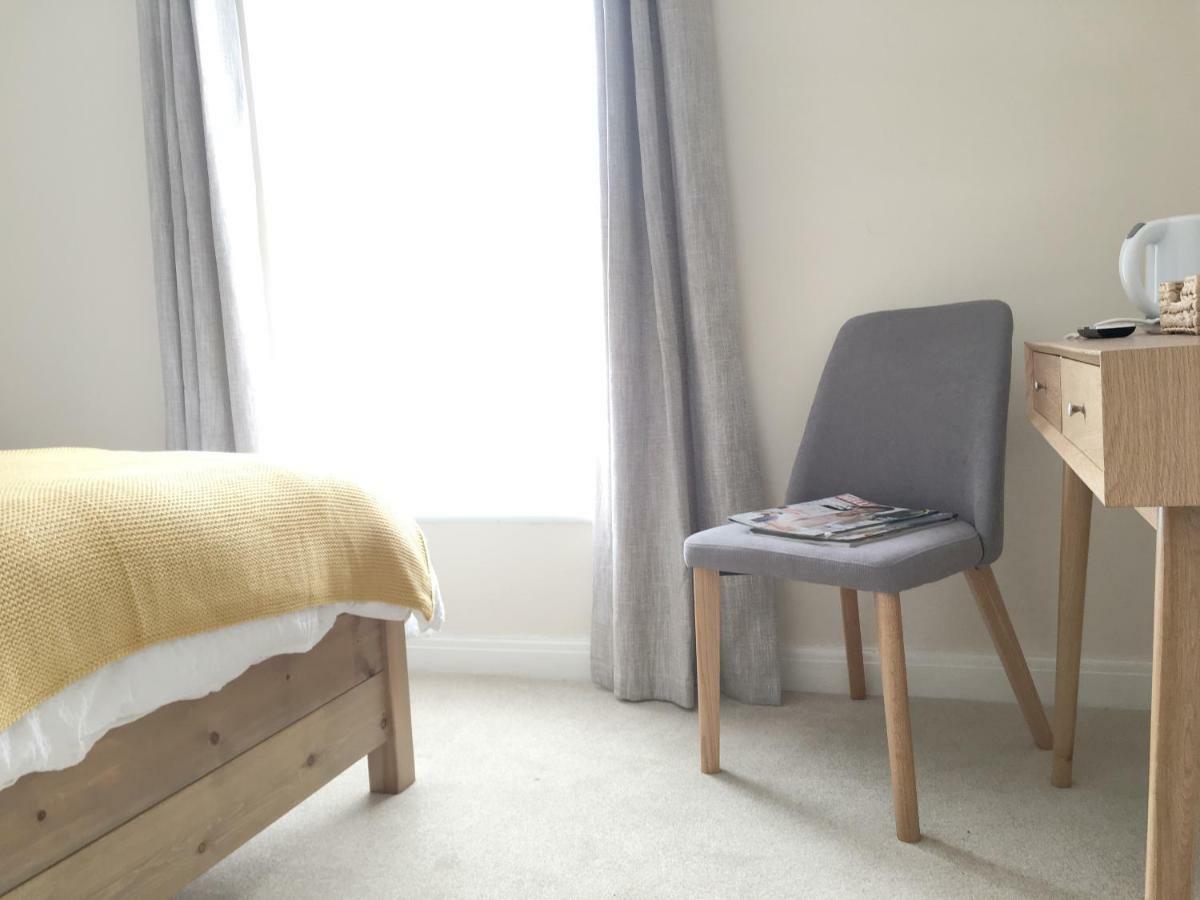 1 Ashford Road Guesthouse 红山 外观 照片
